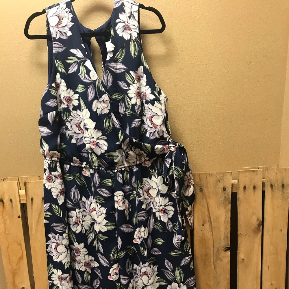 Blue Floral Pants Suit